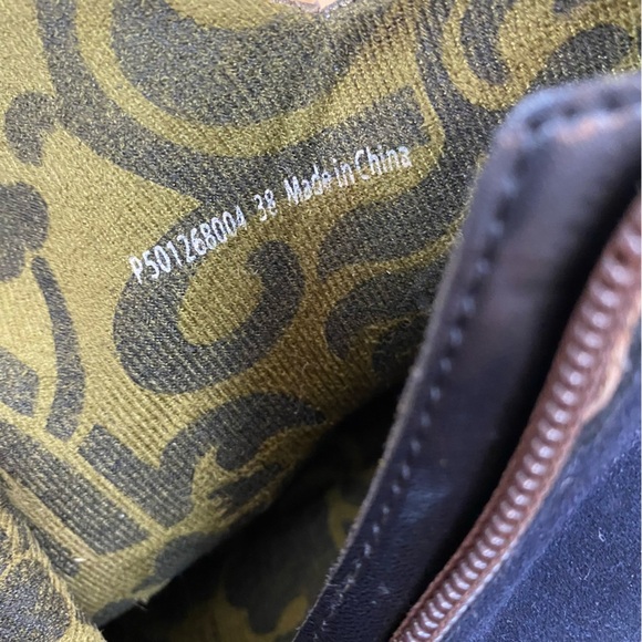 Fly London Wezo Ankle Zip Boots - Picture 2 of 6